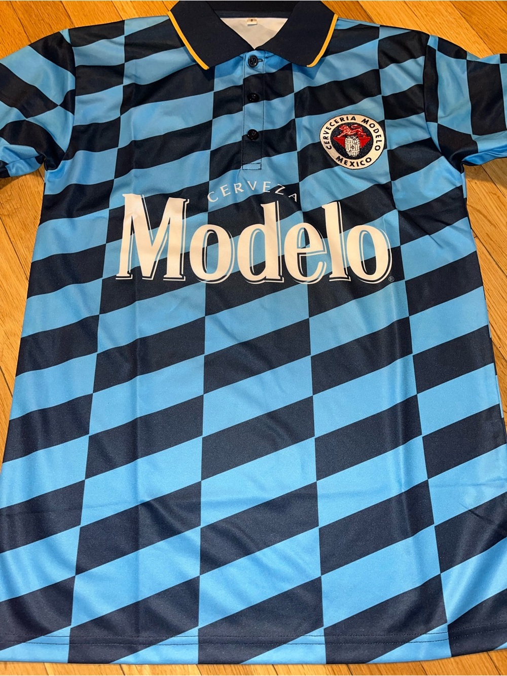 Modelo Unisex Polo México Soccer Shirt (Size Small)